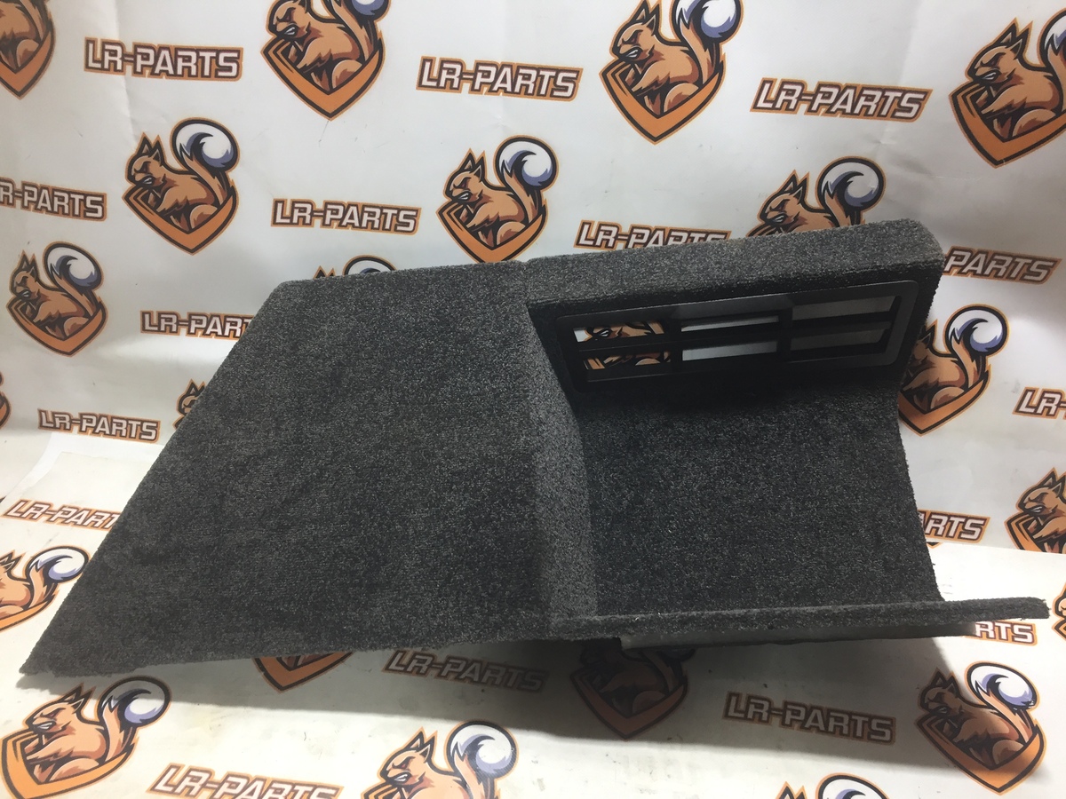 LR037164 Listwa bagażnika prawa RANGE ROVER L405 13-używana